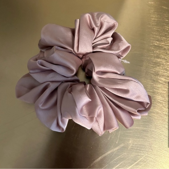 Jewel Tone Oversized Satin Hair Scrunchies, Set of 4, NWT - Picture 6 of 9